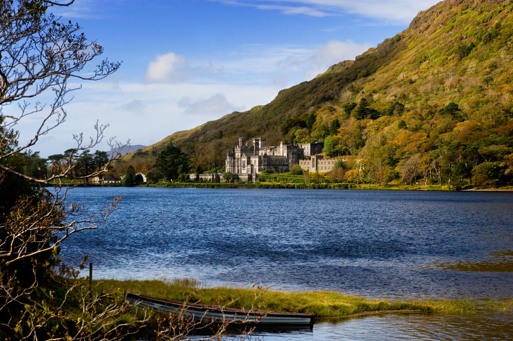 Kylemore-abbey-family-activities-in-Galway