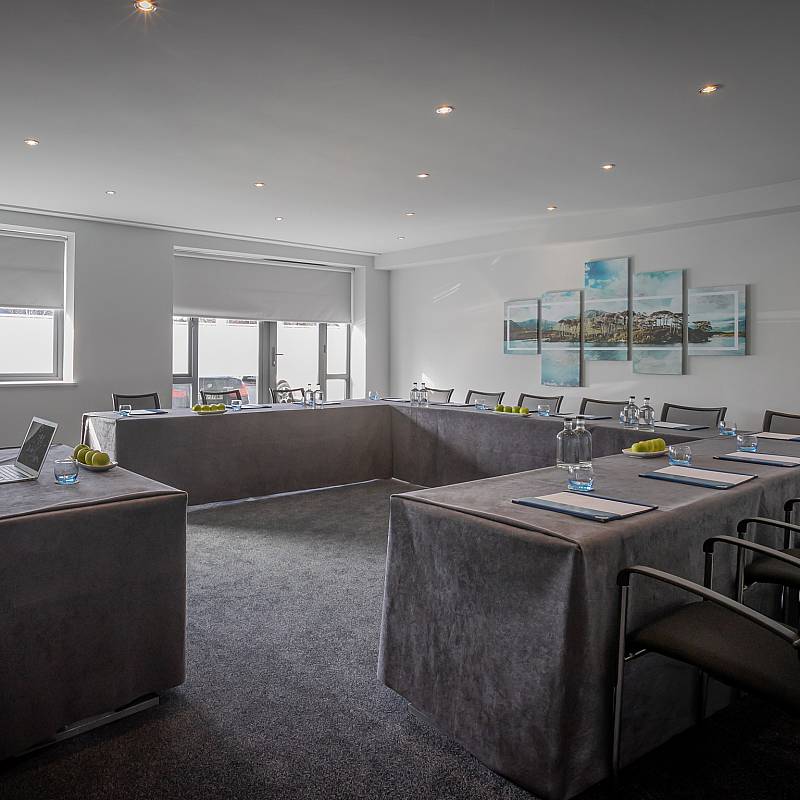 Meeting Rooms: Meeting Rooms