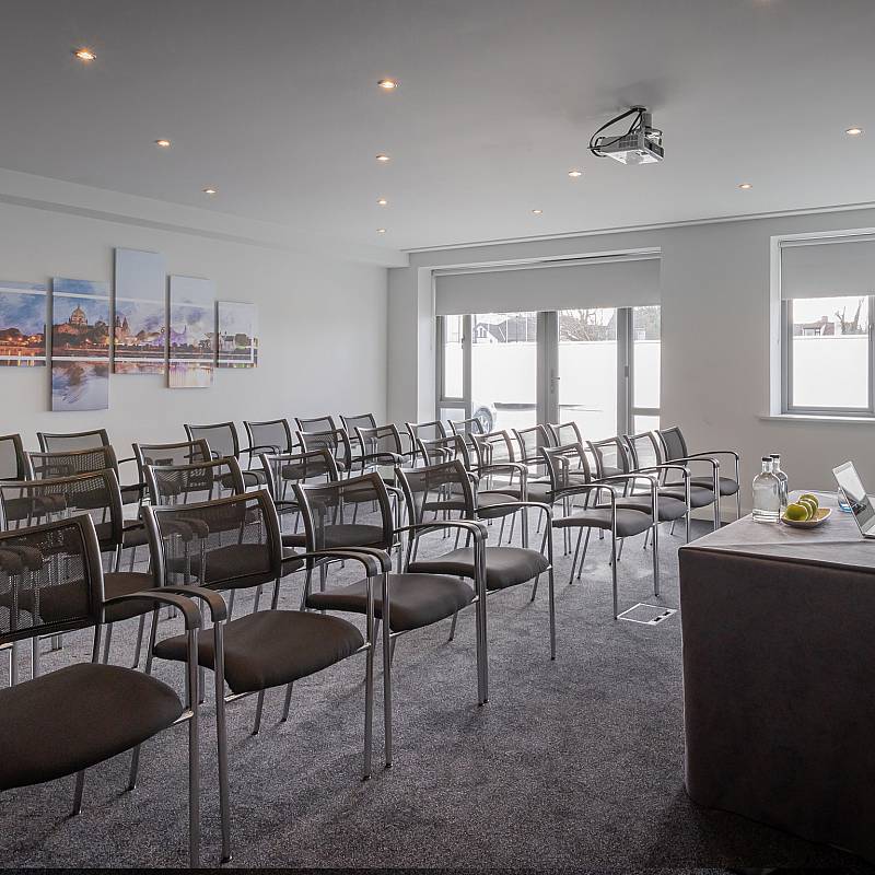 Meeting Rooms: Meeting Rooms