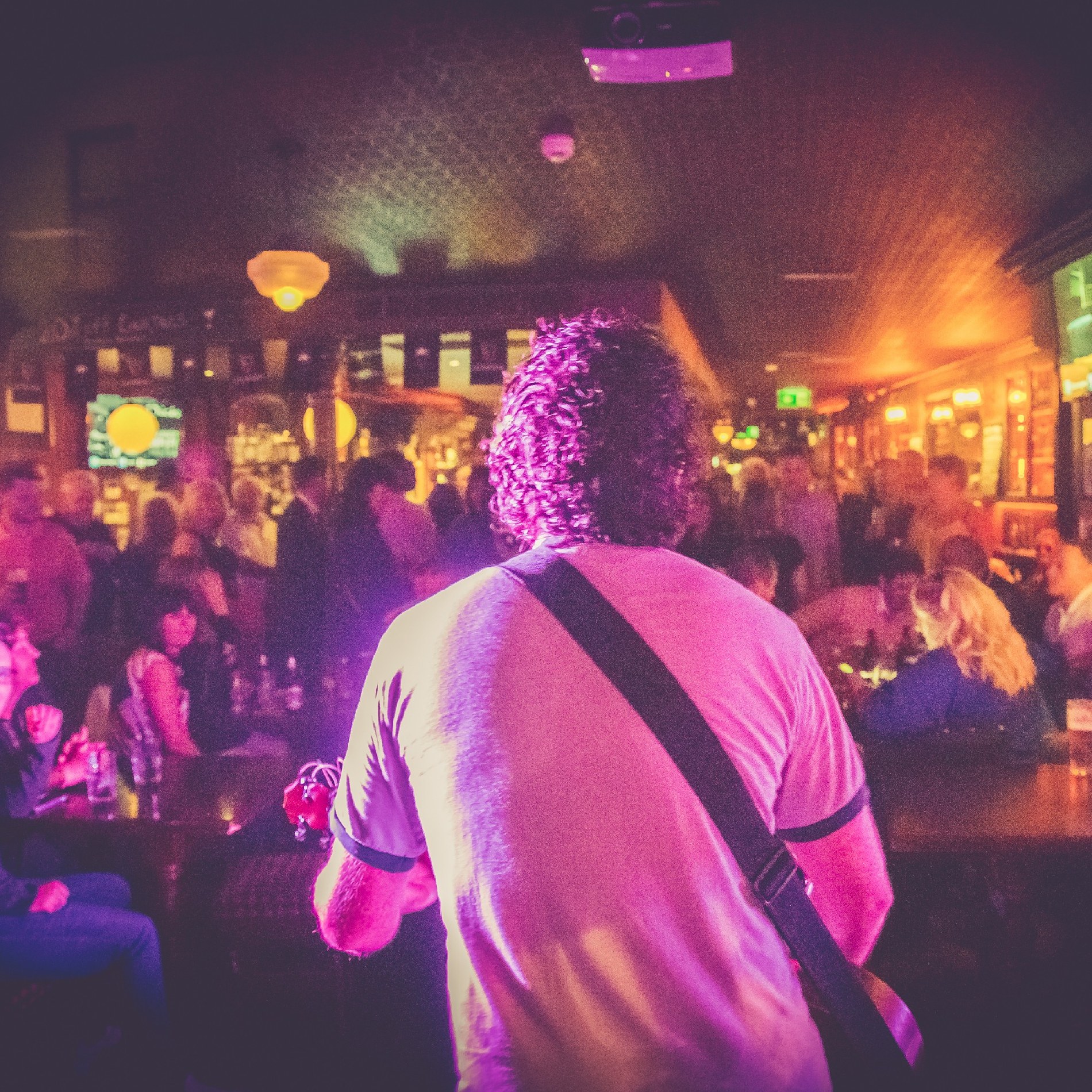 Live music in An Púcán Galway